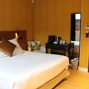 Comfort Kamer met Rolstoeltoegankelijkheid met een King Size Bed